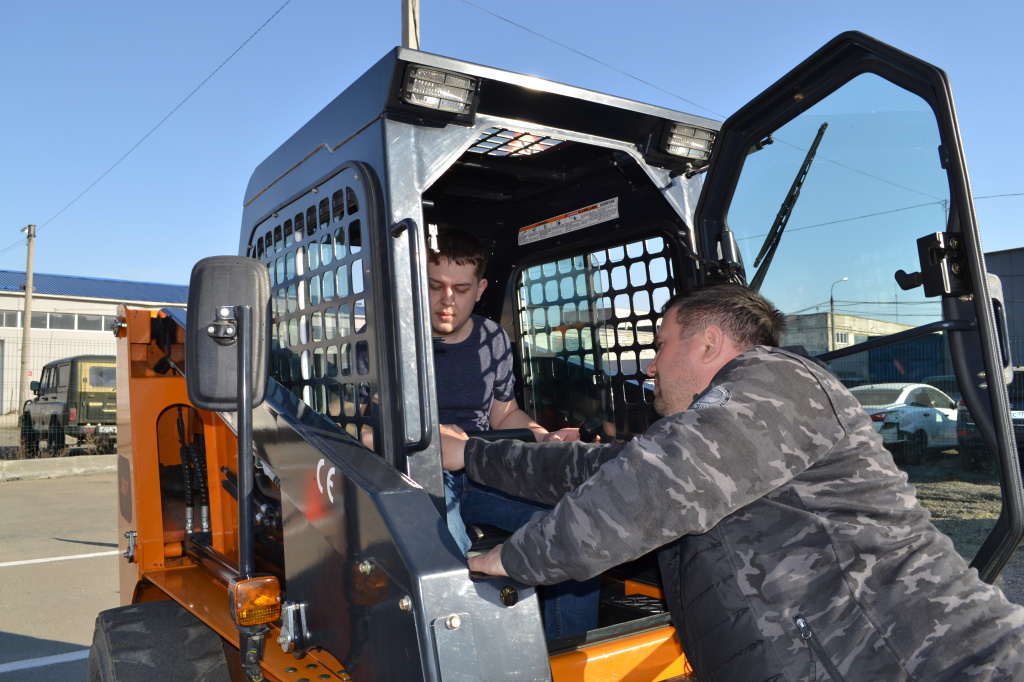 права на погрузчик, обучение водителей погрузчика